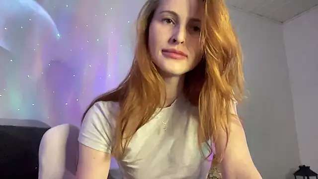 Snapshot of Gingerna chatting on 26, 11, 2025 Gingerna online show from 26, 11, 2025