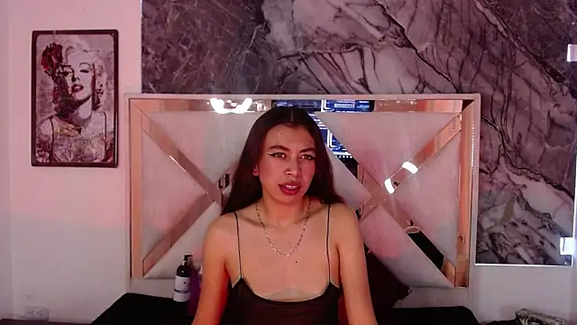 chloechaincs online show from 27, 11, 2025