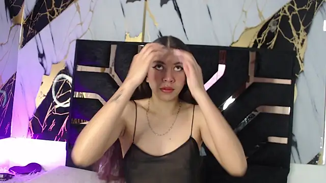 chloechaincs online show from 23, 11, 2025