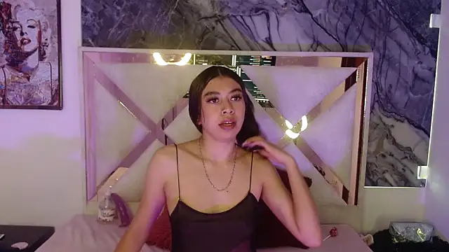 chloechaincs online show from 24, 11, 2025