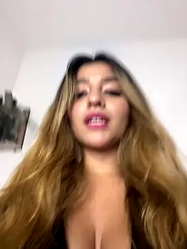 Isabella SparxS online show from 29, 11, 2025