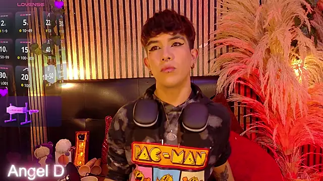 Angeldust19 online show from 9, 4, 2026