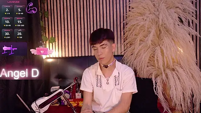 Angeldust19 online show from 10, 2, 2026