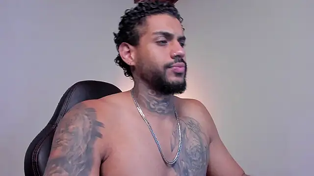 LuigiVitale 1 online show from 12, 2, 2026