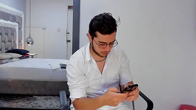 Ethan Greys online show from 11, 1, 2026