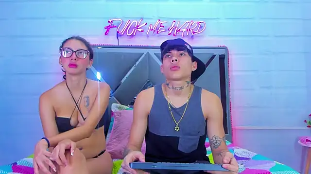 LoveBoundDuo online show from 19, 11, 2025