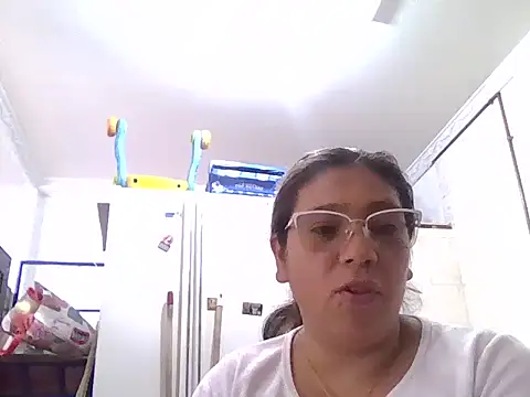 marcelaxxxl online show from 26, 11, 2025