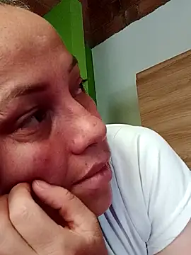 Snapshot of Rouse_hot_ chatting on 25, 2, 2026 Rouse hot online show from 25, 2, 2026