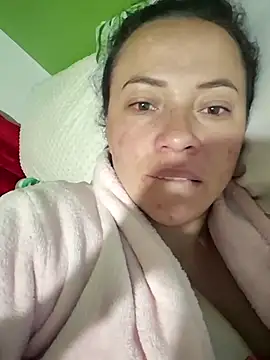 Snapshot of Rouse_hot_ chatting on 25, 11, 2025 Rouse hot online show from 25, 11, 2025