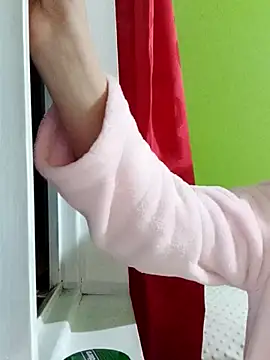 Snapshot of Rouse_hot_ chatting on 7, 1, 2026 Rouse hot online show from 7, 1, 2026