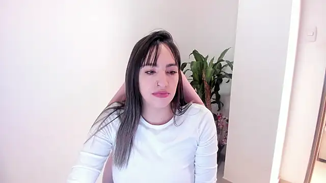 SOFIA SWEETT22 online show from 31, 3, 2026