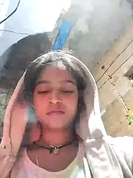 Snapshot of Mohni_hote chatting on 16, 11, 2025 Mohni hote online show from 16, 11, 2025