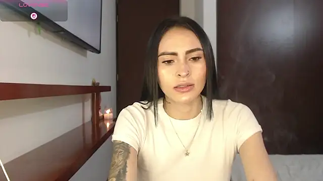 Linda  fiore online show from 22, 3, 2026