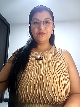 CelesteAlvarez1989 online show from 14, 4, 2026