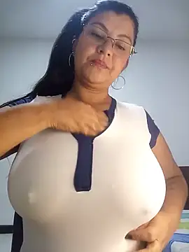 CelesteAlvarez1989 online show from 14, 6, 2026