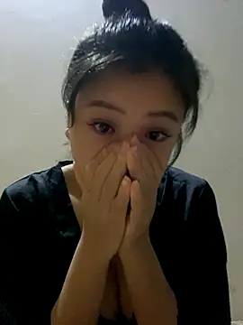 sara-xx online show from 1, 12, 2025