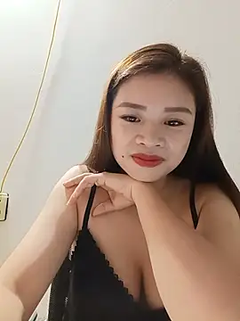 sara-xx online show from 13, 5, 2026