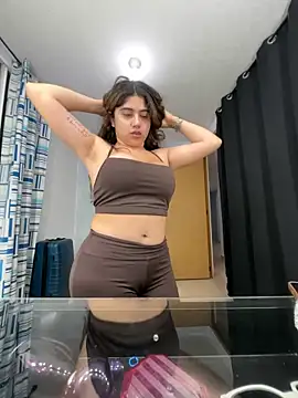 Snapshot of Monica17 chatting on 4, 6, 2026 Monica17 online show from 4, 6, 2026