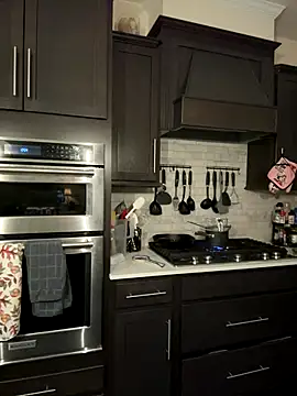 Ayybaebay online show from 17, 12, 2025