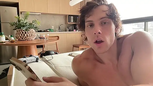 alex islivee online show from 14, 5, 2026