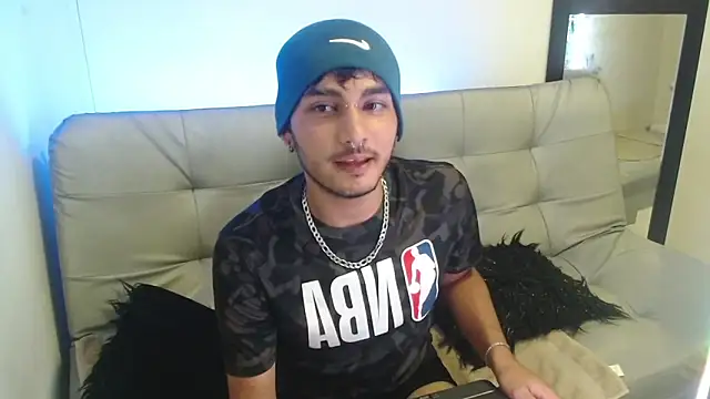 Brunicci online show from 14, 11, 2025