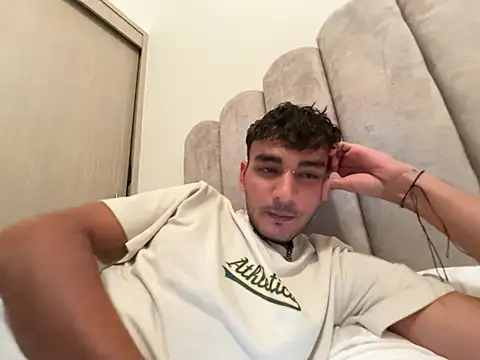 Brunicci online show from 4, 3, 2026