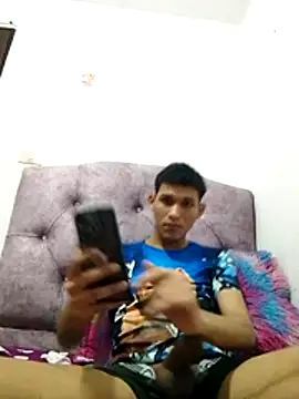 Luigi cumming1 online show from 27, 11, 2025