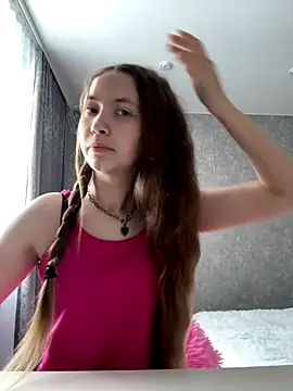 Holy Poly online show from 16, 12, 2025