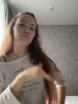 Holy Poly online show from 26, 11, 2025