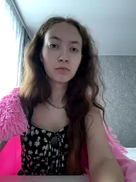 Holy Poly online show from 17, 12, 2025