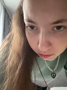 Holy Poly online show from 27, 11, 2025