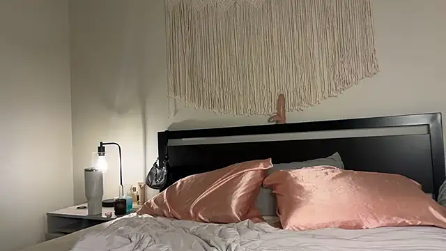 imbellataylor online show from 18, 11, 2025