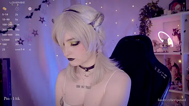 vronnier online show from 28, 11, 2025