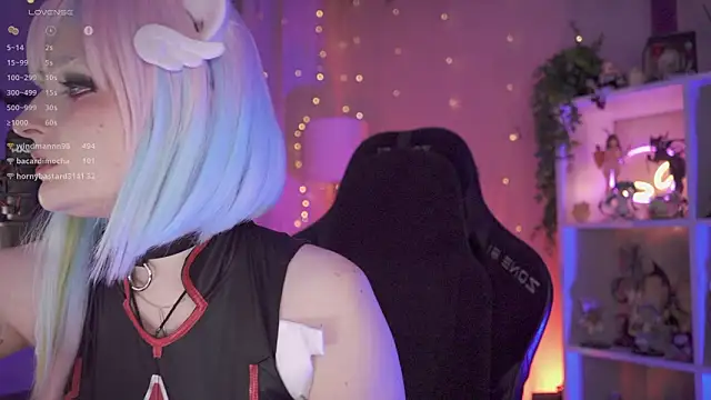 Snapshot of vronnier chatting on 4, 2, 2026 vronnier online show from 4, 2, 2026