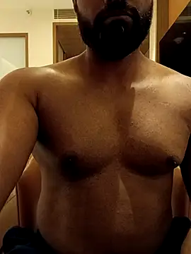 frolicme456 online show from 19, 4, 2026