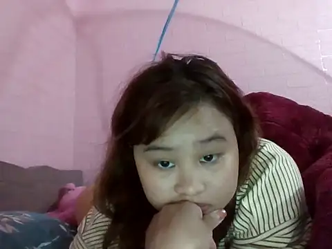 Lina8386 online show from 17, 11, 2025