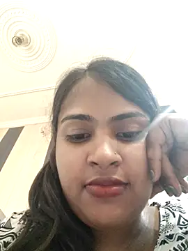 Snapshot of Red_Love_1 chatting on 15, 5, 2026 Red Love 1 online show from 15, 5, 2026