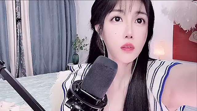 Laura 520 online show from 18, 6, 2026