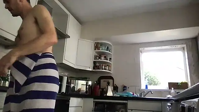 Snapshot of boyinsocks chatting on 28, 11, 2025 boyinsocks online show from 28, 11, 2025