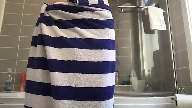 Snapshot of boyinsocks chatting on 7, 1, 2026 boyinsocks online show from 7, 1, 2026