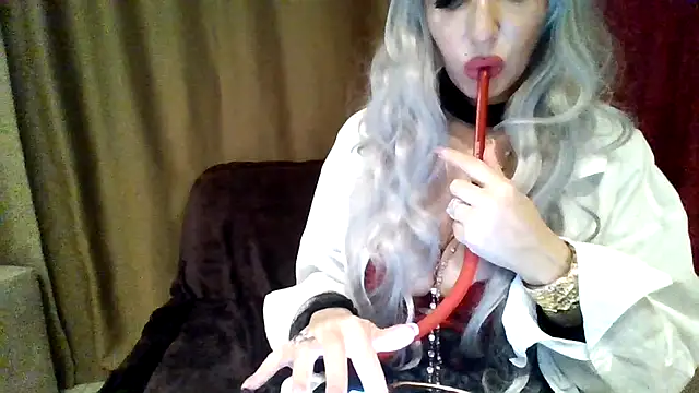 L1ona Luxe online show from 15, 11, 2025