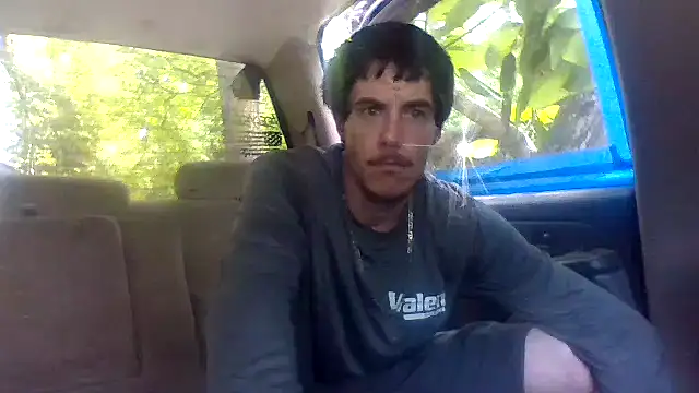 Snapshot of dickencidr chatting on 9, 6, 2026 dickencidr online show from 9, 6, 2026