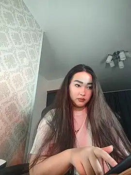 Emma Uilson online show from 2, 8, 2026