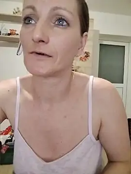 Snapshot of CrazyMaya39 chatting on 17, 6, 2026 CrazyMaya39 online show from 17, 6, 2026