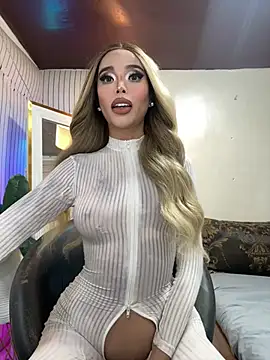 Snapshot of _SandraHornball_ chatting on 11, 2, 2026 SandraHornball online show from 11, 2, 2026