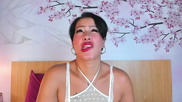 Snapshot of Laura_Torress chatting on 14, 7, 2026 Laura Torress online show from 14, 7, 2026