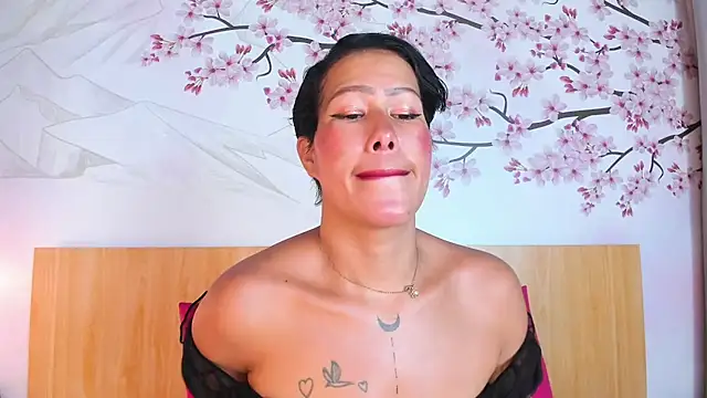 Snapshot of Laura_Torress chatting on 26, 6, 2026 Laura Torress online show from 26, 6, 2026