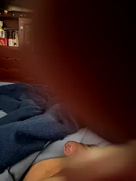 cris1122 online show from 21, 11, 2025