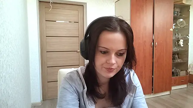 LouiseMarengo online show from 17, 1, 2026
