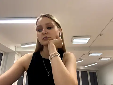 PaulitaSolow online show from 17, 11, 2025